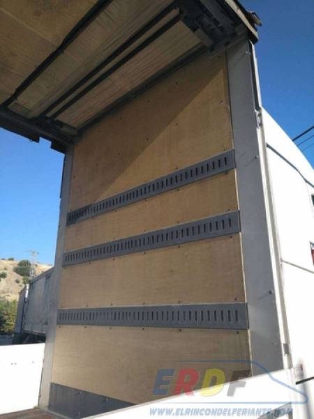 caja de camion semitauline con puerta elevadora de 2.000 kg - Foto 2529