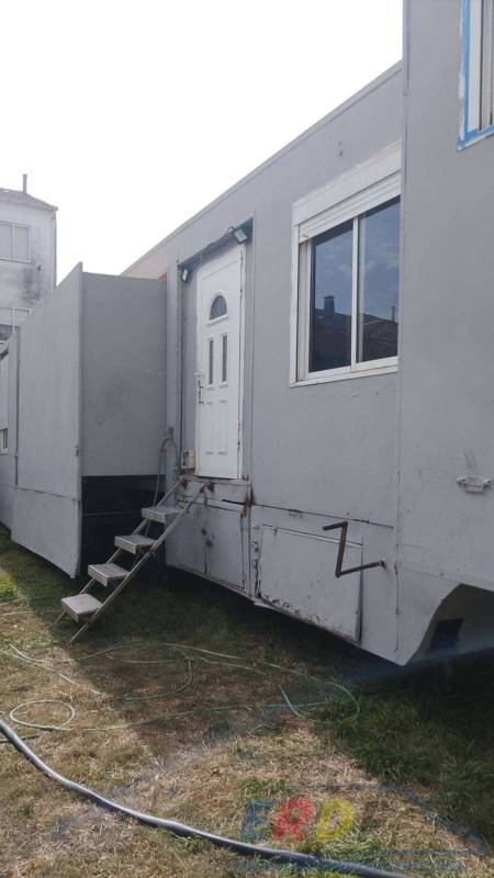 trailer vivienda con ocho petacas hidraulicas de tres dormit - Foto 3741