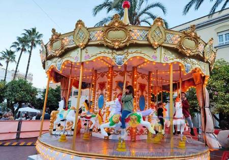 carrusel con 3 años en buen estado - 1769171291 - Foto 3639